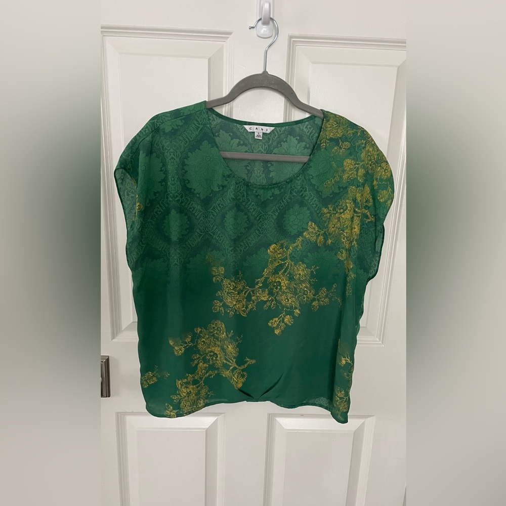 Cabi top - Picture 2 of 3
